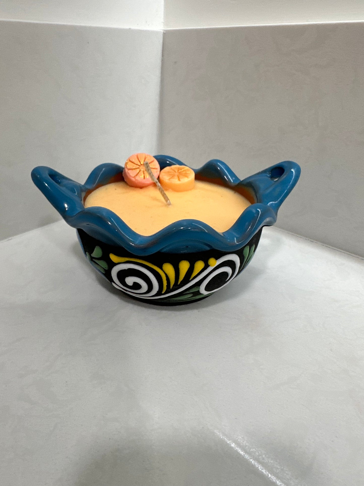 🕊️ Paloma – Round Cazuelita Candle